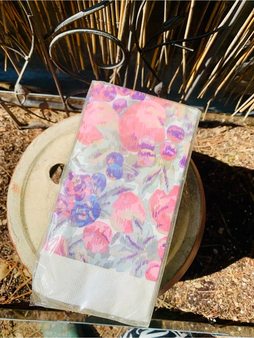 Holder and 2 packs of Mint Green & Floral Guest Towels